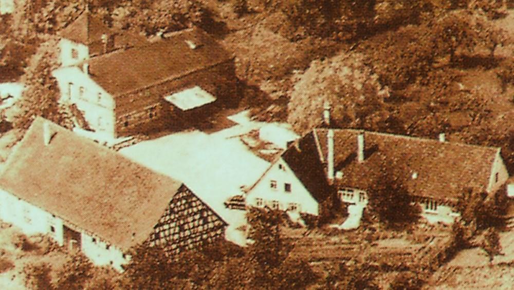 Willhelm Bott gründet 1930 die Firma bott