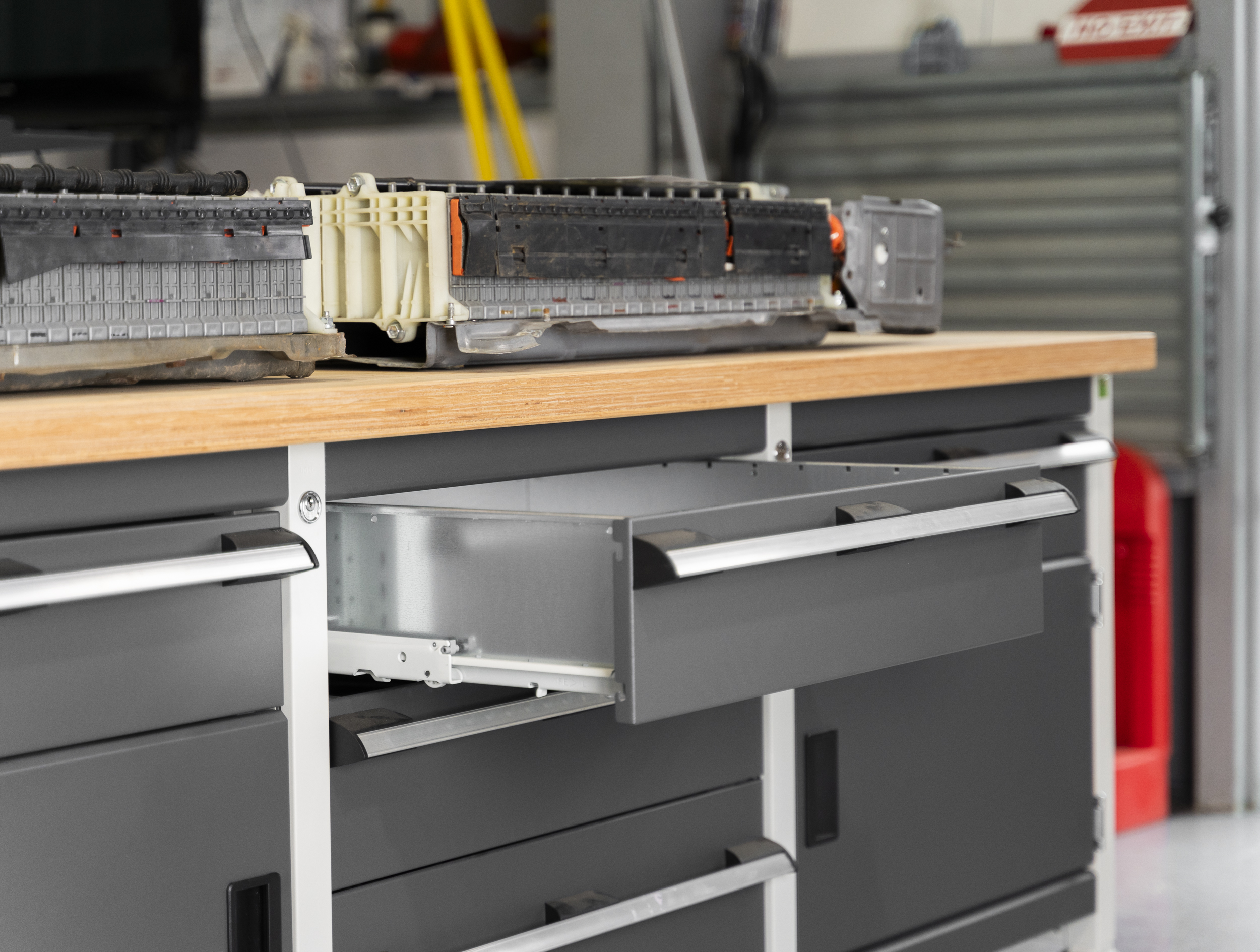 Exeter College Workbenches -7.jpg