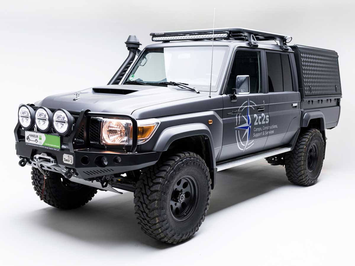 hanzlik-toyota-land-cruiser.jpg