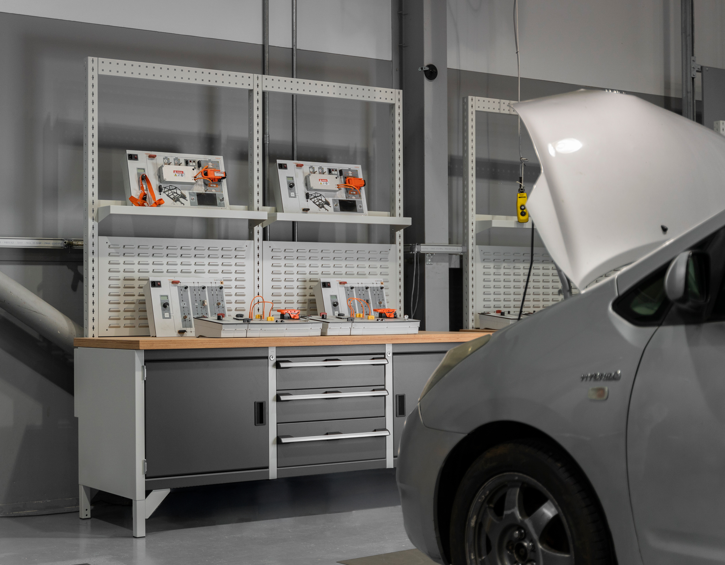 Exeter College Workbenches -10.1.jpg